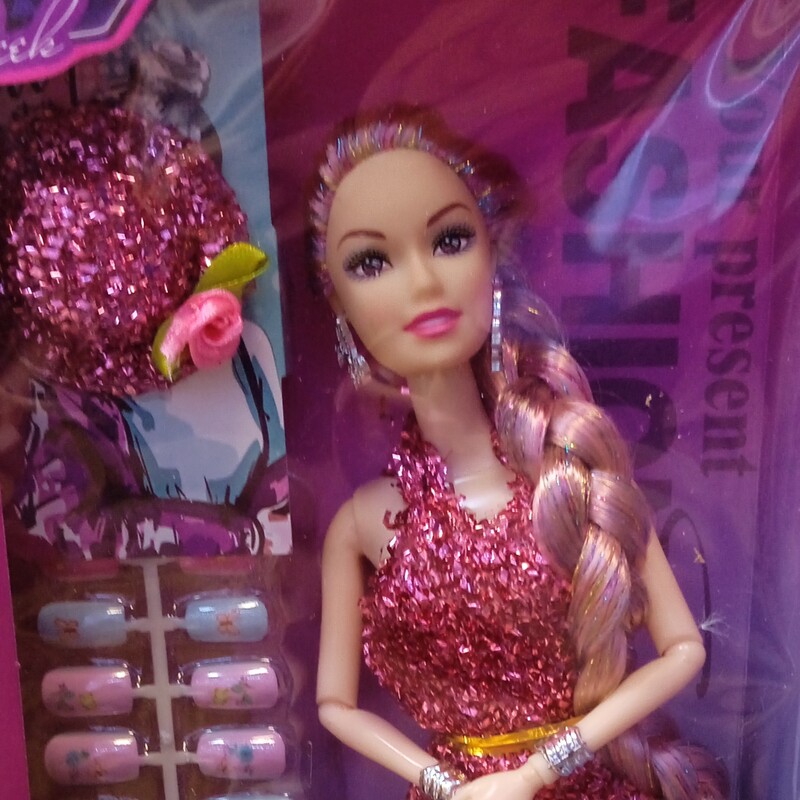 عروسک باربی