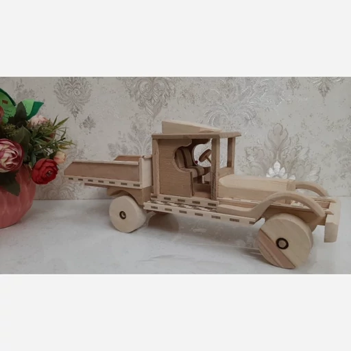 ماشین کامیون چوبی